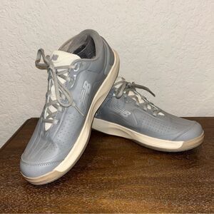 New Balance 696v5 Lace Up Casual Sneaker Shoes
